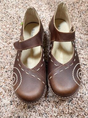 El Naturalista size 38